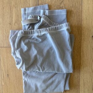 SKIMS Gray Seamless Leggings